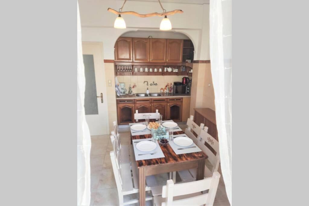 Apartment 95 M2, Center Of Sitia, Wifi, 350M Beach Buitenkant foto